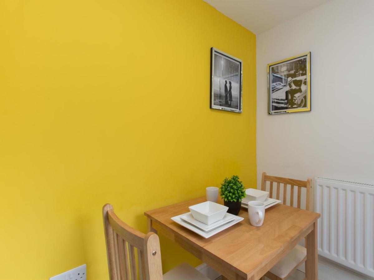 Bed and Breakfast Townhouse @ West Avenue Crewe Exterior foto